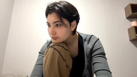 Milana online show from April 2026 02:09:02 PM