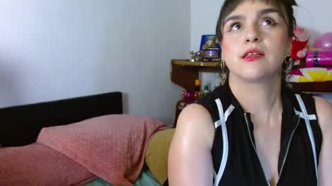 Collette online show from May 2026 07:04:01 AM