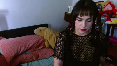 Collette online show from May 2026 04:21:01 AM