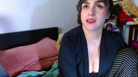 Collette online show from May 2026 04:30:02 AM