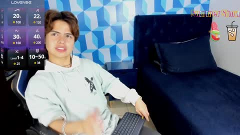 collinstone online show from January 2025 08:22:02 PM