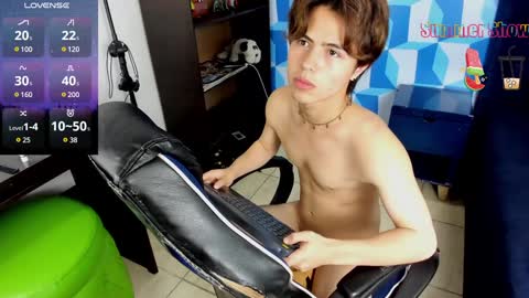 collinstone online show from January 2025 11:24:01 PM