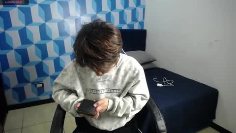 collinstone online show from January 2025 07:56:01 PM