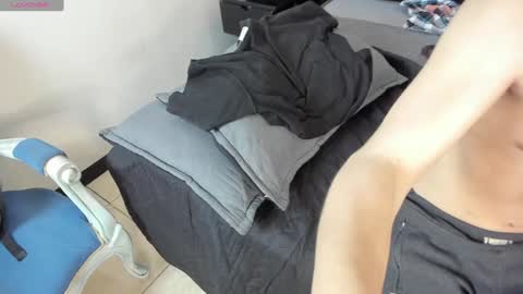 collinstone online show from February 2025 02:00:01 AM