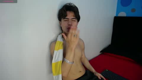 collinstone online show from February 2025 08:41:02 PM