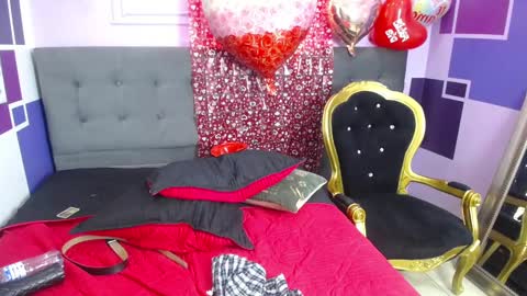 collinstone online show from February 2025 11:26:01 PM