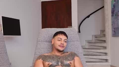 Jhoan online show from March 2026 10:56:02 PM