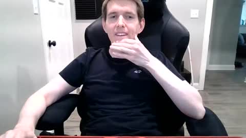 coltongh23 online show from September 2025 05:13:01 PM