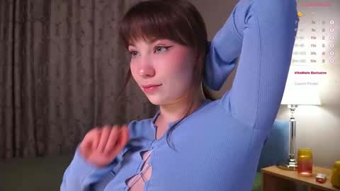 Snapshot of come_in_bed chatting on January 2026 01:57:02 PM Audrey online show from January 2026 01:57:02 PM