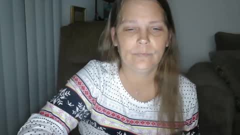 comeback pussy online show from December 2024 02:04:01 AM