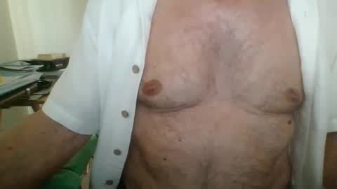 Snapshot of comeonmymouth chatting on September 2025 06:57:02 PM comeonmymouth online show from September 2025 06:57:02 PM