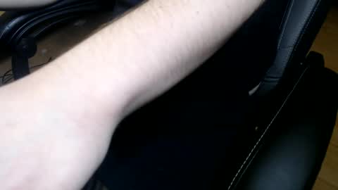 commanderchip online show from February 2025 04:20:02 PM