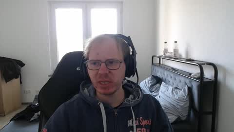 commanderchip online show from November 2025 10:15:02 AM