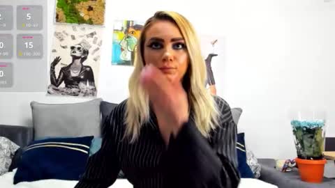 Snapshot of confidentmistress chatting on February 2026 04:30:01 AM GoddessA online show from February 2026 04:30:01 AM