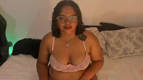 Snapshot of conielaurenth chatting on June 2026 11:15:02 AM conielaurenth online show from June 2026 11:15:02 AM