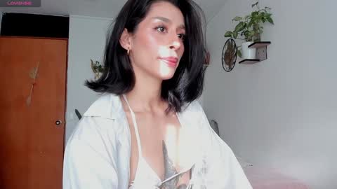 connie    online show from January 2025 01:08:02 PM