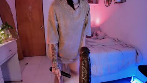 connie    online show from January 2025 01:22:02 PM