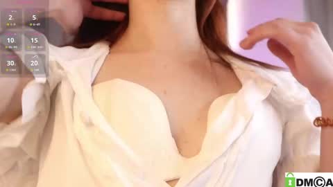 Snapshot of connie_monus chatting on May 2026 12:32:01 PM Amy online show from May 2026 12:32:01 PM