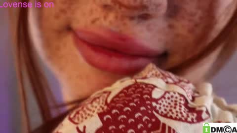 Snapshot of connie_monus chatting on May 2026 10:36:01 AM Amy online show from May 2026 10:36:01 AM