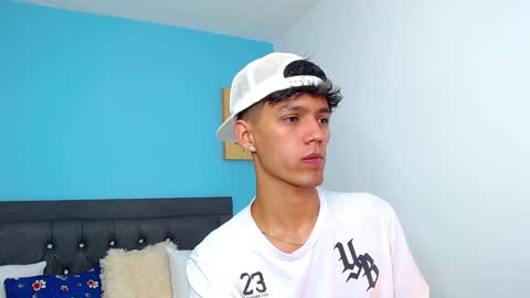 Snapshot of connor_garrett chatting on January 2025 09:00:01 PM Connor online show from January 2025 09:00:01 PM