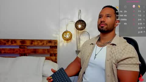 Snapshot of connor_jackson1 chatting on October 2025 01:15:01 AM Connor Jackson online show from October 2025 01:15:01 AM