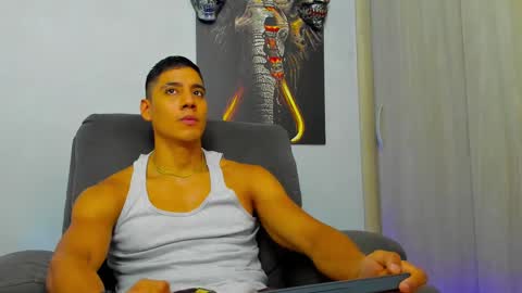 Snapshot of connorkingg chatting on February 2025 10:32:01 PM CONNORKING online show from February 2025 10:32:01 PM