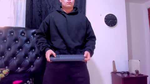 Snapshot of connorsmith_26 chatting on December 2024 12:18:02 PM Connor Smith online show from December 2024 12:18:02 PM