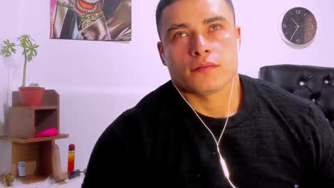 Snapshot of connorsmith_26 chatting on January 2025 03:35:01 PM Connor Smith online show from January 2025 03:35:01 PM