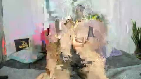 conyabril online show from December 2025 06:36:02 PM