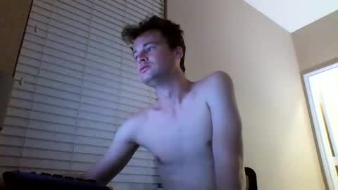 cooldude122222 online show from January 2025 05:51:01 AM