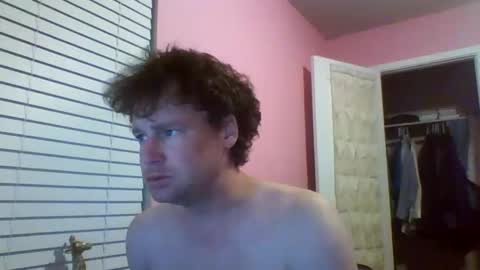 cooldude122222 online show from November 2025 11:54:01 AM