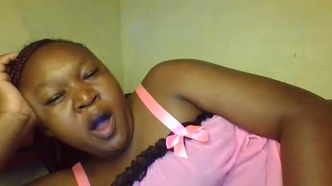 coolgirl001 online show from February 2026 02:08:01 AM