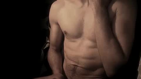 Snapshot of coolmementox chatting on January 2025 05:44:01 PM ChoveEnArrakis online show from January 2025 05:44:01 PM