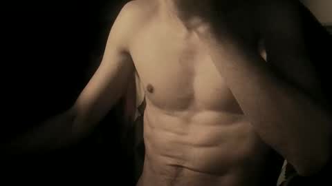 Snapshot of coolmementox chatting on November 2025 04:35:01 PM ChoveEnArrakis online show from November 2025 04:35:01 PM