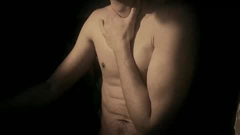 Snapshot of coolmementox chatting on February 2026 11:07:01 AM ChoveEnArrakis online show from February 2026 11:07:01 AM