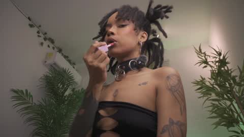 Snapshot of cooper_reds chatting on January 2026 10:37:01 PM ROSELL 3 online show from January 2026 10:37:01 PM