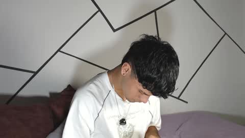 Snapshot of cooper_shiro chatting on January 2026 07:04:01 PM shiro online show from January 2026 07:04:01 PM