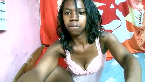 Snapshot of coquine_lara chatting on May 2026 11:10:02 PM coquine_lara online show from May 2026 11:10:02 PM