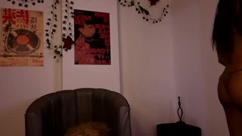 Coralie Bronson online show from May 2026 01:36:01 AM