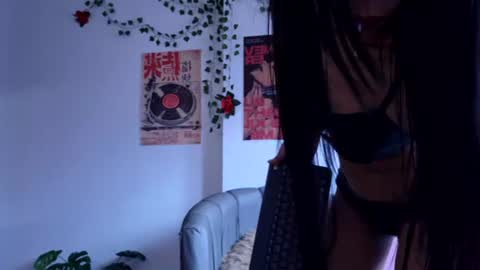 Coralie Bronson online show from July 2026 10:27:01 PM