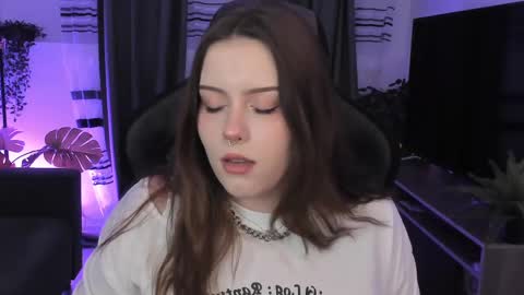 little girl who is always right or Coraline online show from February 2025 08:25:02 AM