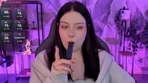 little girl who is always right or Coraline online show from September 2025 05:41:02 AM