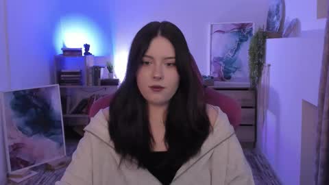 little girl who is always right or Coraline online show from October 2025 05:31:02 AM