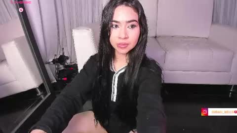 coralwells online show from July 2026 01:12:01 AM