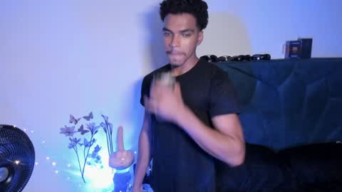 Snapshot of coreyglover chatting on January 2025 03:55:02 AM CoreyGlover online show from January 2025 03:55:02 AM