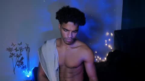 Snapshot of coreyglover chatting on February 2025 03:08:01 PM CoreyGlover online show from February 2025 03:08:01 PM