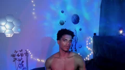 Snapshot of coreyglover chatting on February 2025 02:26:01 AM CoreyGlover online show from February 2025 02:26:01 AM