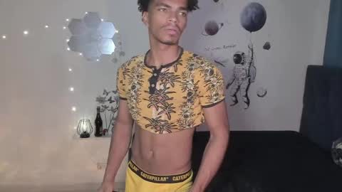 Snapshot of coreyglover chatting on September 2025 07:54:02 AM CoreyGlover online show from September 2025 07:54:02 AM