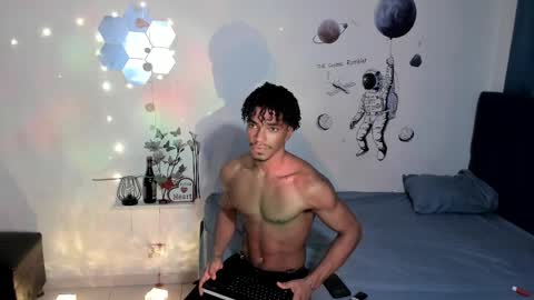 Snapshot of coreyglover chatting on September 2025 09:58:01 AM CoreyGlover online show from September 2025 09:58:01 AM