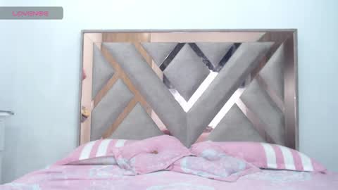 corina_smith28 online show from April 2026 08:39:01 PM